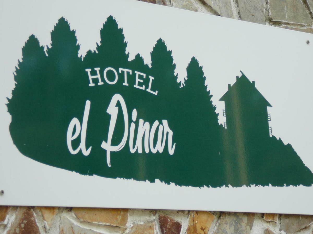Hotel El Pinar Villapedre Exteriér fotografie